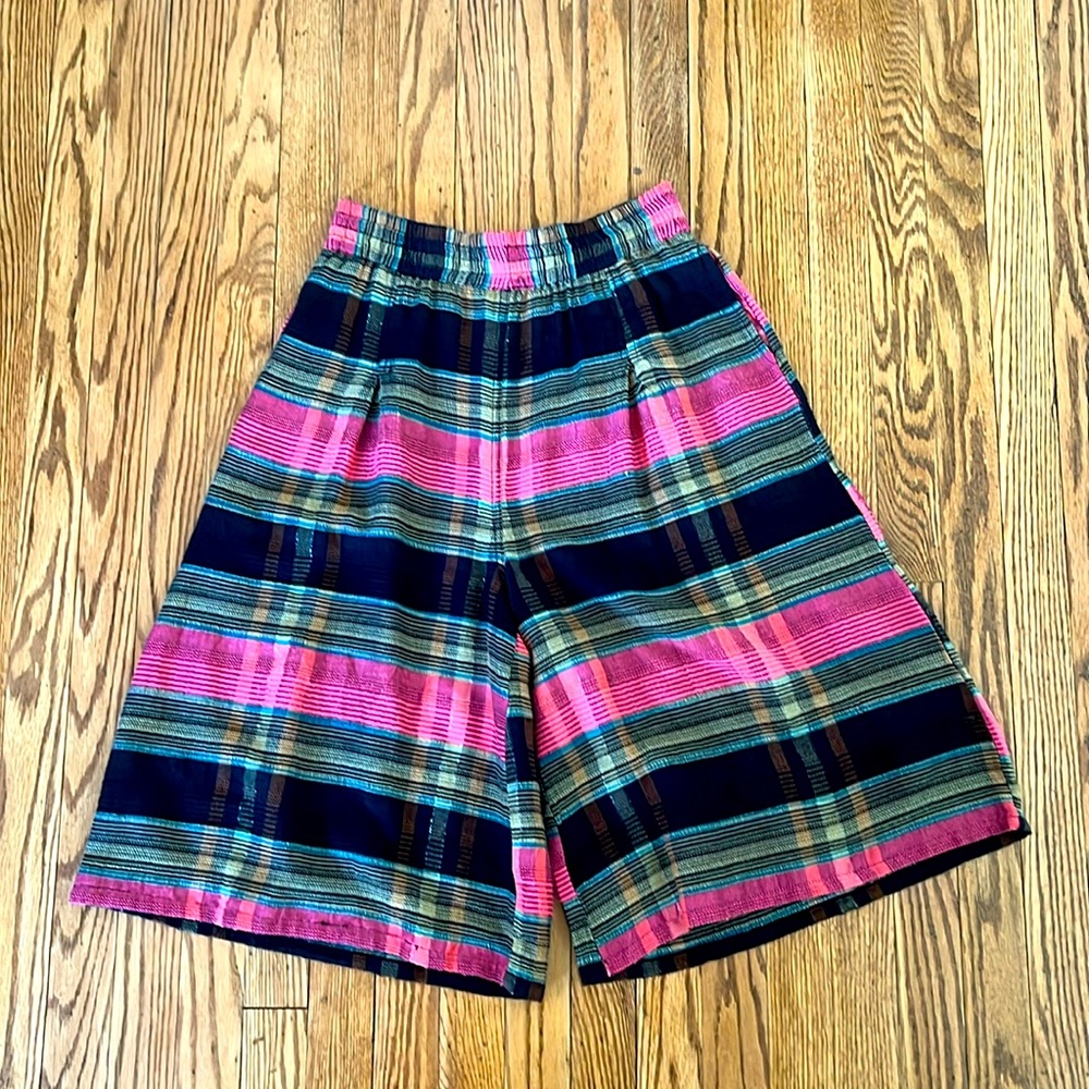 Colorful Striped Women's Goucho Short Pants
